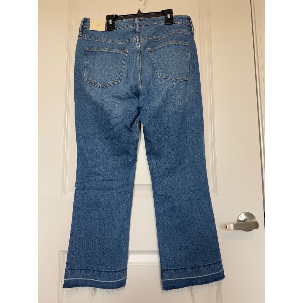 Universal Threads Womens Ankle Bootcut Jeans Size… - image 2